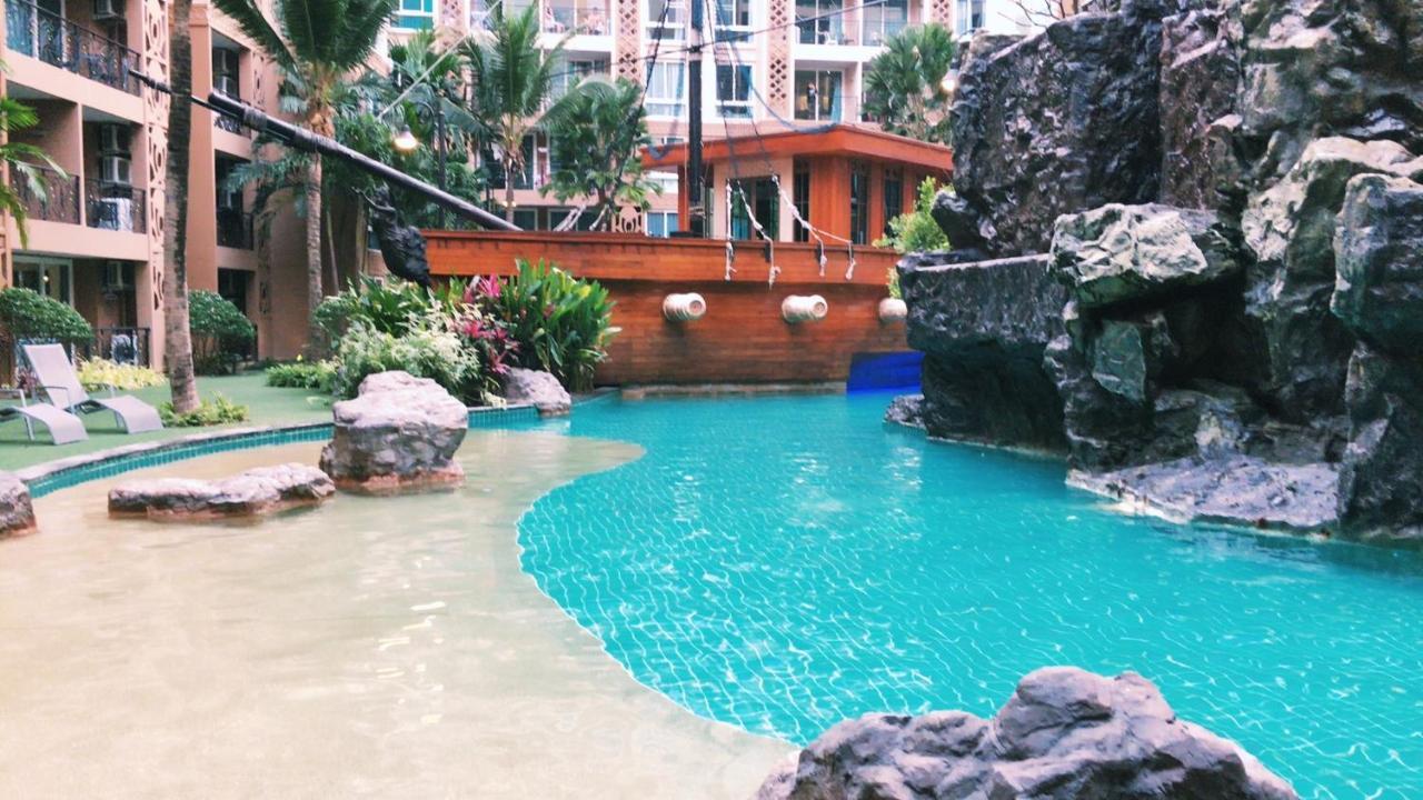 Atlantis Condo Resort Jomtian Pattaya Praia de Jomtien Exterior foto